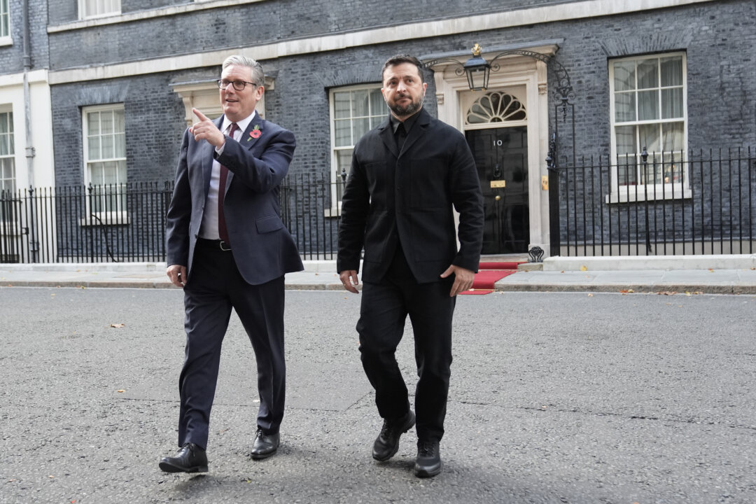 zelenskyy-meets-starmer-ahead-of-talks-with-allies-to-boost-ukraine’s-defences zelenskyy-meets-starmer-ahead-of-talks-with-allies-to-boost-ukraine’s-defences