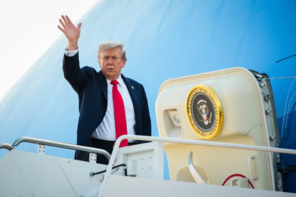 replay:-trump-attends-asean-summit-in-malaysia