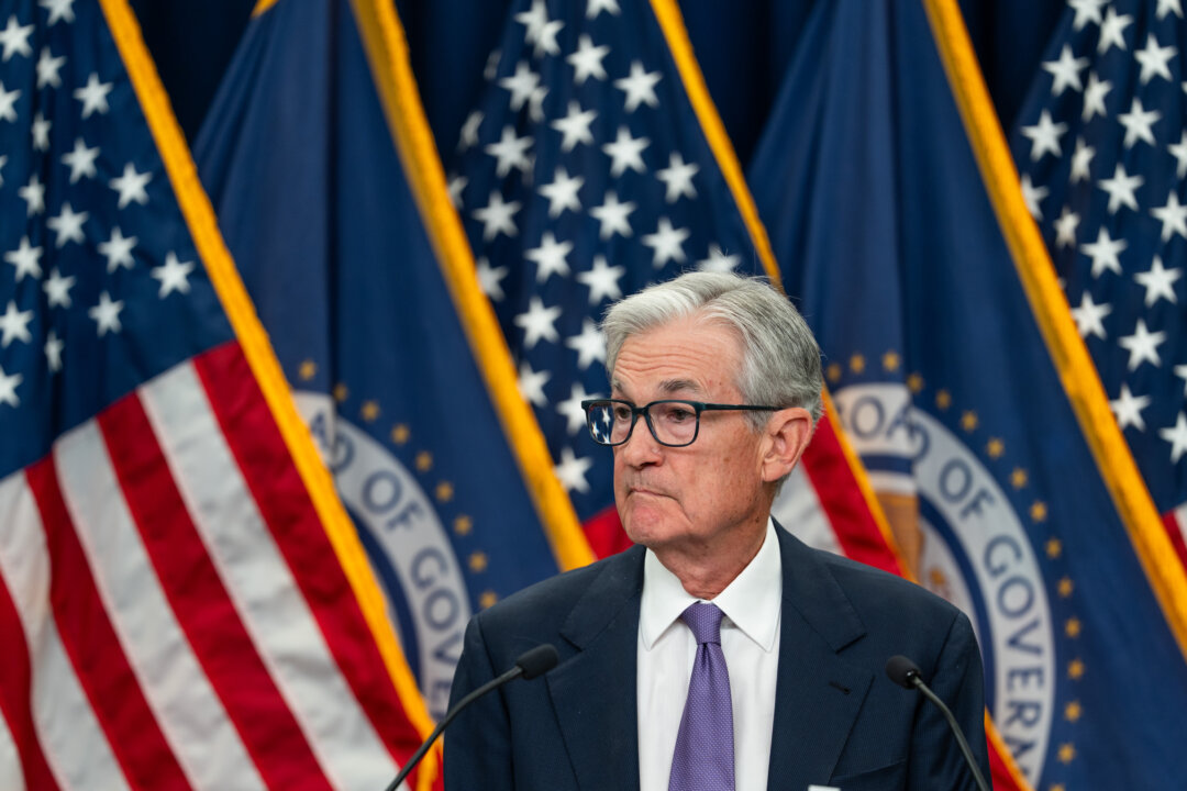 feds-jerome-powell-says-ai-investment,-spending-not-a-bubble