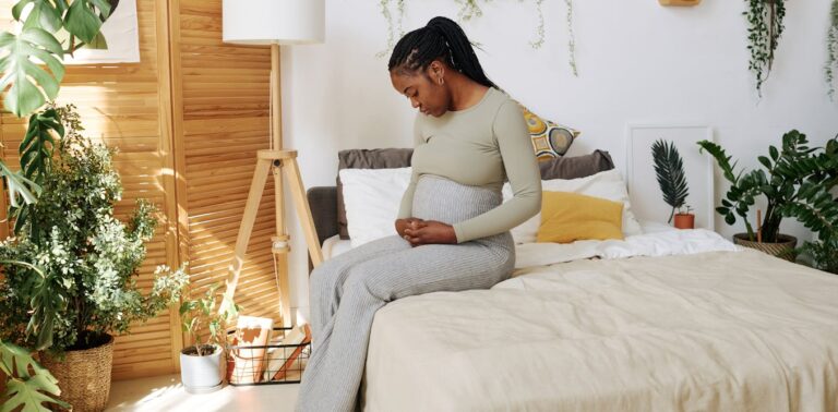 problems-regulating-emotions-during-pregnancy-linked-with-perinatal-depression-new-research