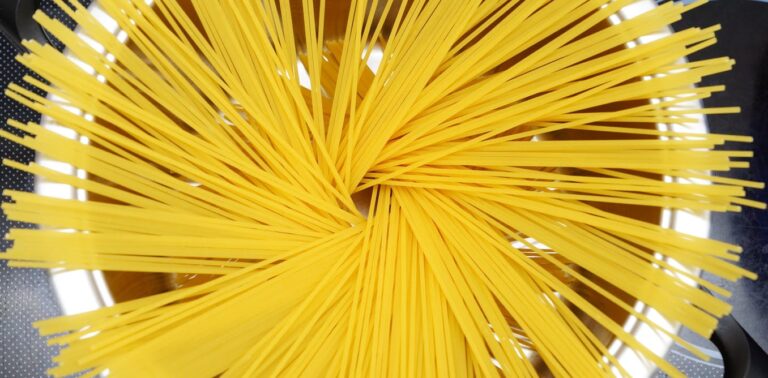 how-to-cook-the-perfect-pasta-we-used-particle-accelerators-and-reactors-to-discover-the-key