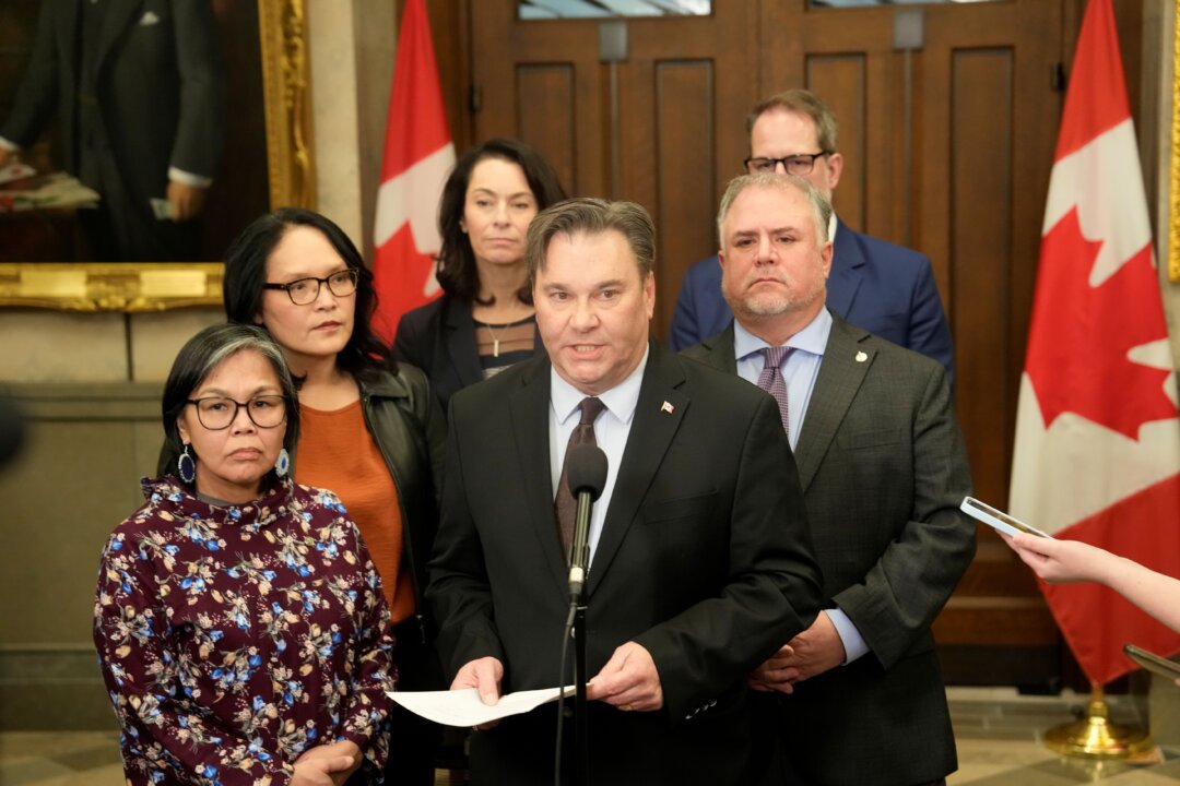 ndp-says-it-got-no-concessions-from-liberals-after-2-mps-abstained,-allowing-budgets-passage