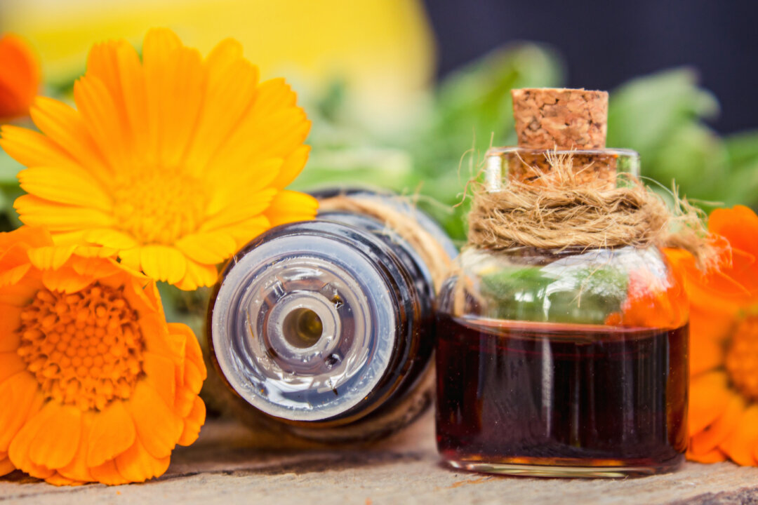 the-medieval-soup-ingredient-that-can-still-beat-your-$150-serum