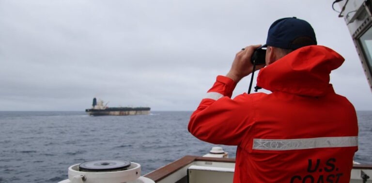 us-boards-a-ship-sailing-under-a-russian-flag:-what-we-know-and-dont-know-about-the-legal-position