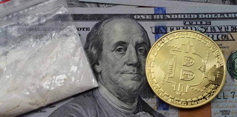 how-cocaine-traffickers-launder-cartel-money