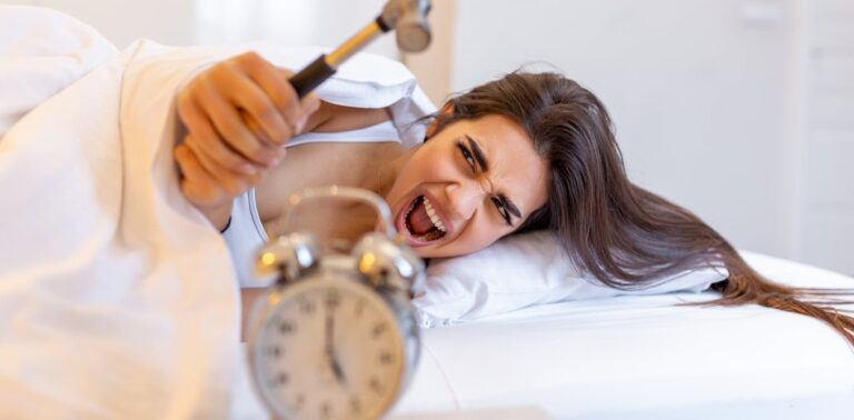 the-5am-myth:-why-waking-early-wont-make-you-more-successful