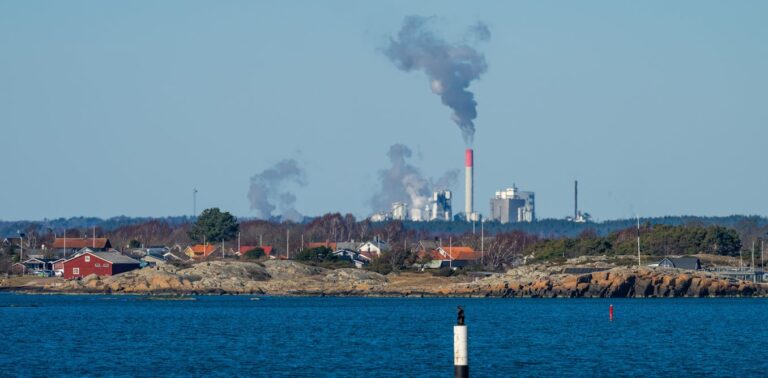 which-climate-policies-actually-make-a-difference?-our-new-analysis-has-the-answer