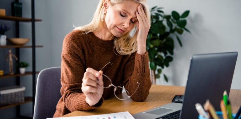 over-80%-of-women-face-menopause-symptoms-so-why-are-workplaces-still-ignoring-it?