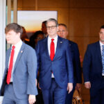 bessent-holds-talks-with-chinese-vice-premier-in-south-korea