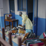 us-doctor-with-ebola-arrives-in-germany-for-treatment