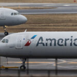 american-airlines-to-install-starlink-on-500-jets