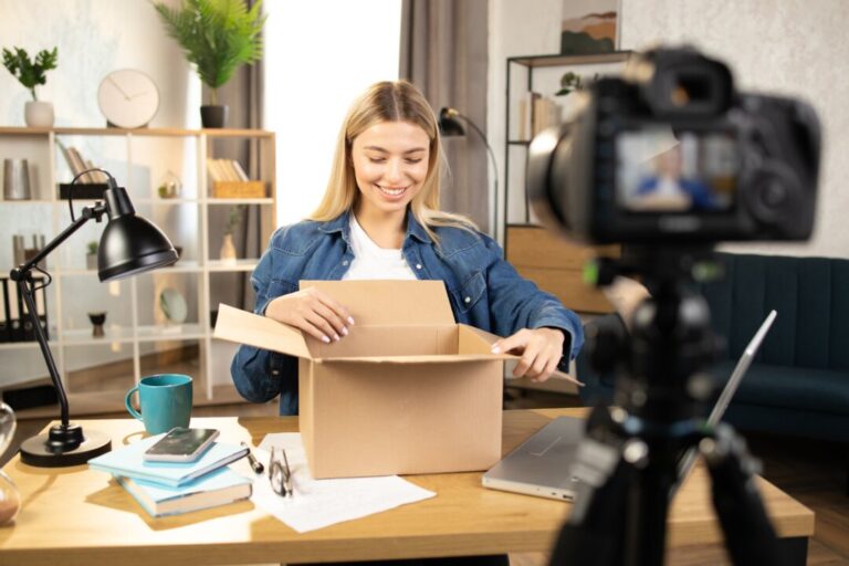 7-tax-deductions-freelancers-consistently-missworth-up-to-$12,000-a-year