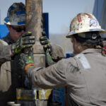 why-us-oil-companies-are-holding-off-on-drilling-new-wells