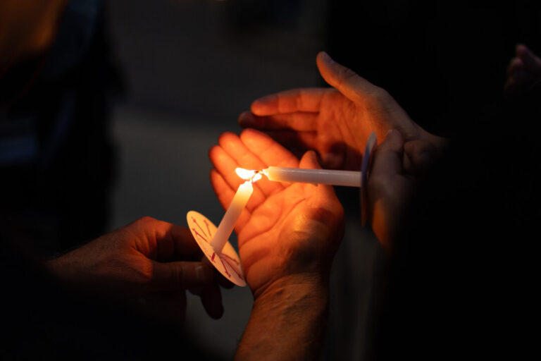 live-now:-victims-of-communism-foundation-holds-candlelight-vigil-to-mark-tiananmen-square-massacre