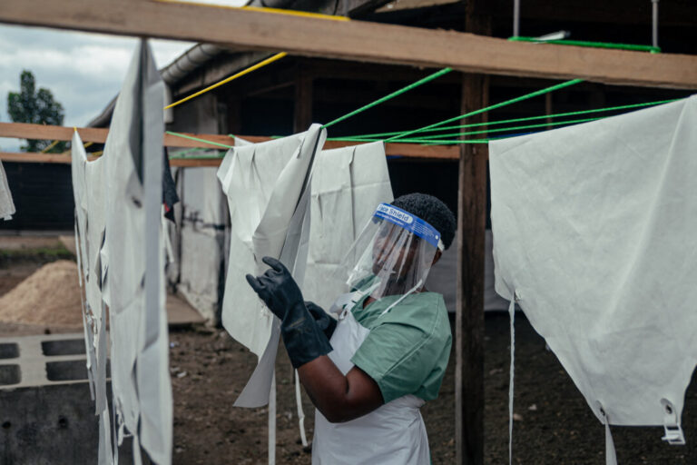 us-adds-nearly-$38-million-for-ebola-response,-as-cdc-warns-2014-level-outbreak