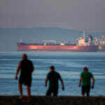 oil-exports-narrow-us-trade-deficit-in-april