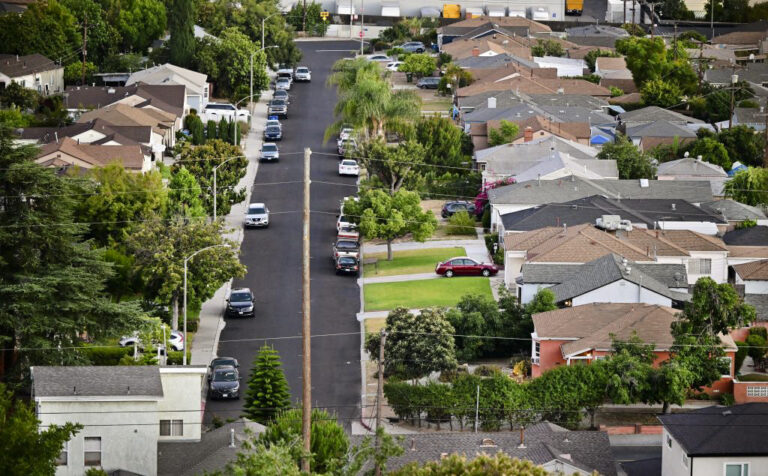 13-million-us-homeowners-face-potential-capital-gains-taxes:-report