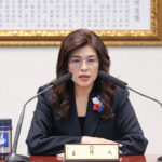 taiwan-opposition-leader-faces-heated-challenge-from-audience-member-at-new-york-event