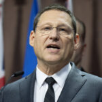 ndp,-conservatives-still-mulling-stance-on-online-harms-bill,-social-media-age-cap