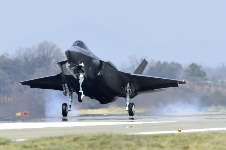poland-receives-first-f-35-fighter-jets