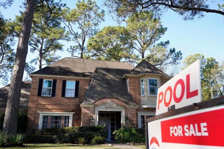 the-south-leads-the-nation-in-home-purchase-cancellations-as-buyers-gain-leverage:-report