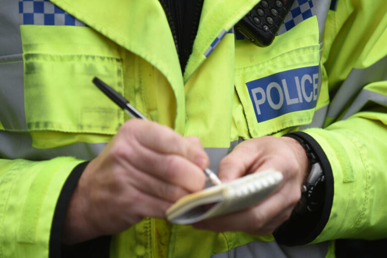 uk-prosecutors-charge-5-albanians-over-sham-marriage-scheme