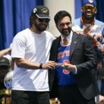 america-in-brief:-knicks-nyc-parade;-white-house-terror-plot-foiled
