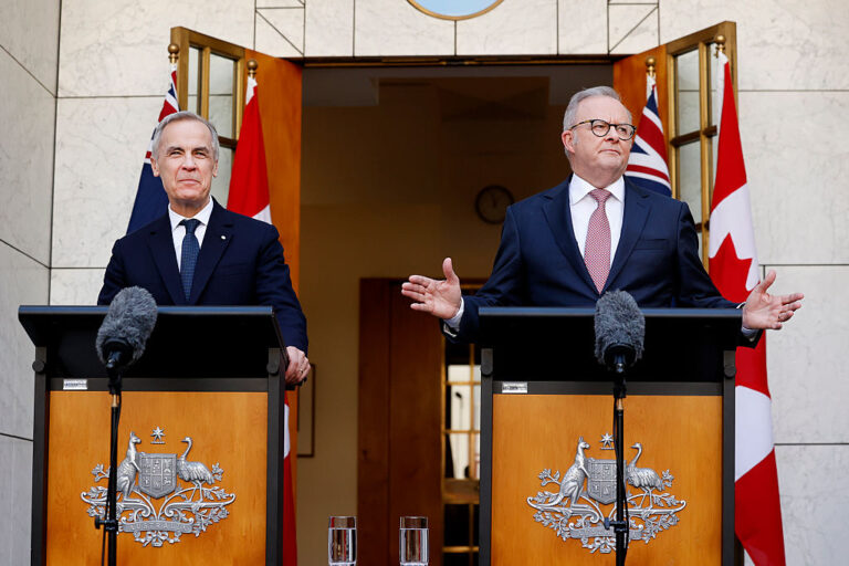 australia-and-canada-sign-largest-ever-defence-deal-for-arctic-radar-system