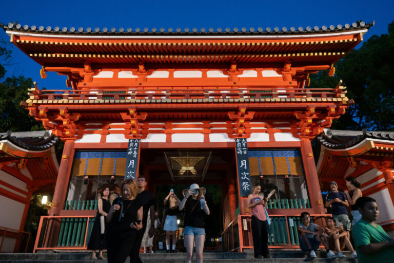 japanese-government-increases-visa-fees-for-foreigners-by-500-percent