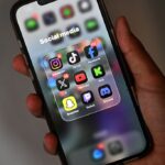 fiji-moves-to-introduce-social-media-ban-on-youths