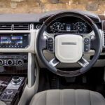 jaguar-land-rover-recalls-250,000-land-rovers,-says-drivers-airbag-may-not-deploy