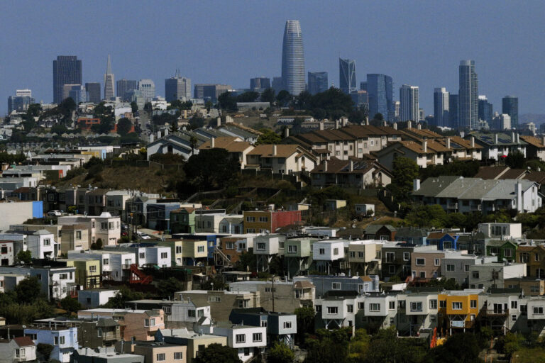 most-mortgage-borrowers-face-hidden-costs-from-not-shopping-around,-report-finds