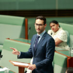 labor-mp-says-anti-semitic-abuse-was-a-rare-occurrence,-then-oct.-7-happened