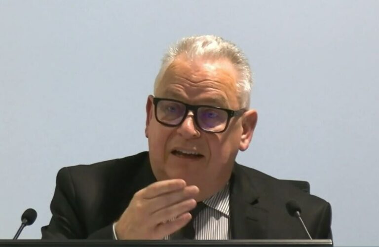 expert-proposes-licensing-social-media-to-tackle-hate-speech