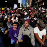 police-arrest-900-during-south-african-protest-against-illegal-immigrants