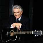 canadian-country-star-tommy-hunter-dies-at-89;-hosted-long-running-tv-variety-show
