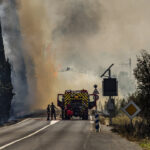 france-evacuates-10,000-from-path-of-a-wildfire-near-spanish-border