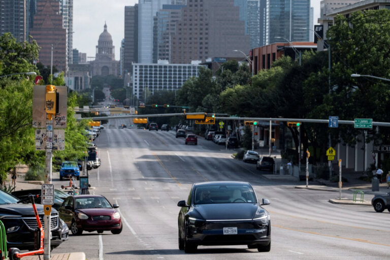 texas-man-charged-with-manslaughter-after-overriding-teslas-self-driving-mode-in-fatal-crash