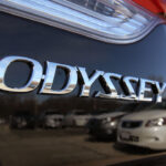 honda-recalls-325,000-vehicles-for-faulty-rearview-camera-displays
