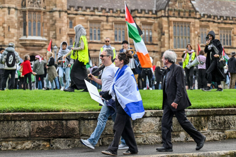sydney-university-vice-chancellor-apologises-over-prolonged-pro-palestinian-encampment