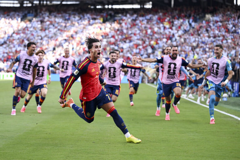 us-seizes-more-than-1,000-domains-streaming-world-cup-illegally