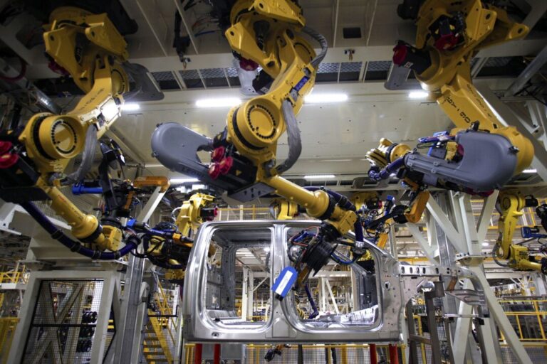 trump-establishes-tariff-break-for-firms-building-americas-primary-aluminum-capacity