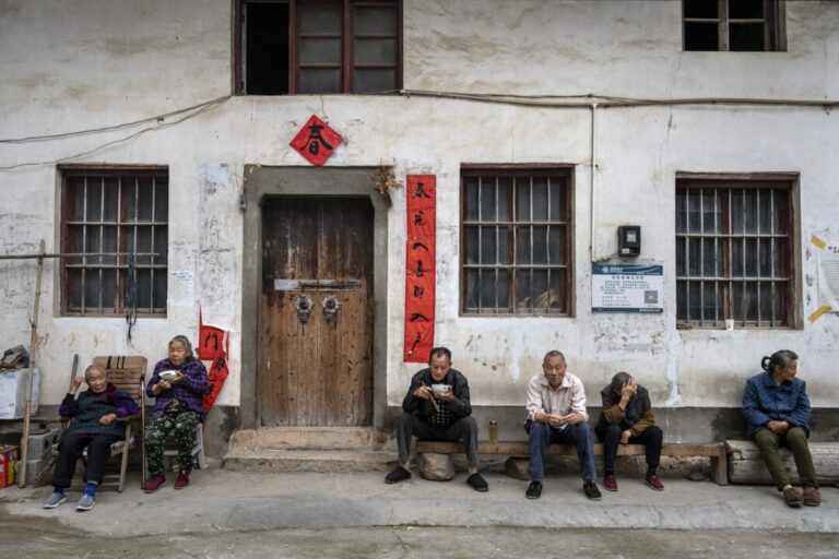 chinas-anti-corruption-campaign-reaches-village-committees-as-scrutiny-shifts-to-rural-assets