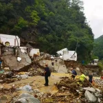 floods,-landslides-leave-homes-destroyed-and-villagers-missing-in-chinas-shaanxi-province