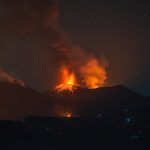 us-tourist-dies-after-being-struck-by-lightning-while-hiking-sicilys-mount-etna